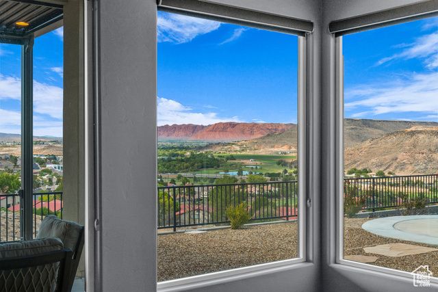 284 W SIR MONTE DR, St. George, UT 84770