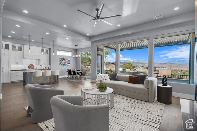 284 W SIR MONTE DR, St. George, UT 84770