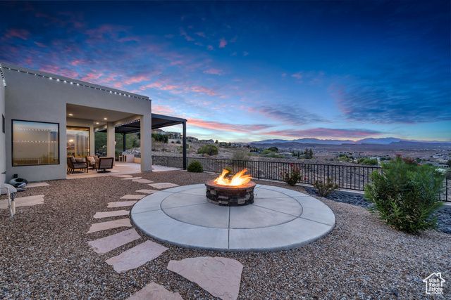 284 W SIR MONTE DR, St. George, UT 84770