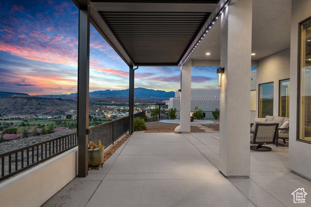 284 W SIR MONTE DR, St. George, UT 84770