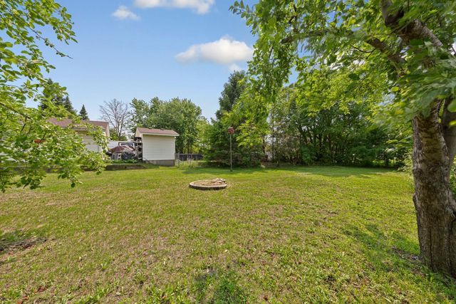 732 Hulett Avenue, Faribault, MN 55021
