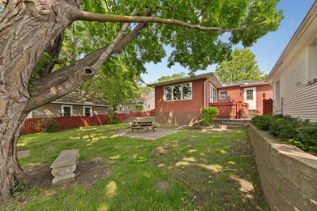 732 Hulett Avenue, Faribault, MN 55021