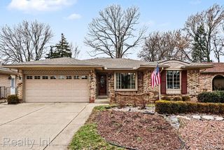 42235 Sycamore Drive, Sterling Heights, MI 48313