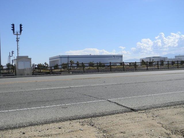 Cor Avenue N12 Sierra Highway, Palmdale, CA 93550