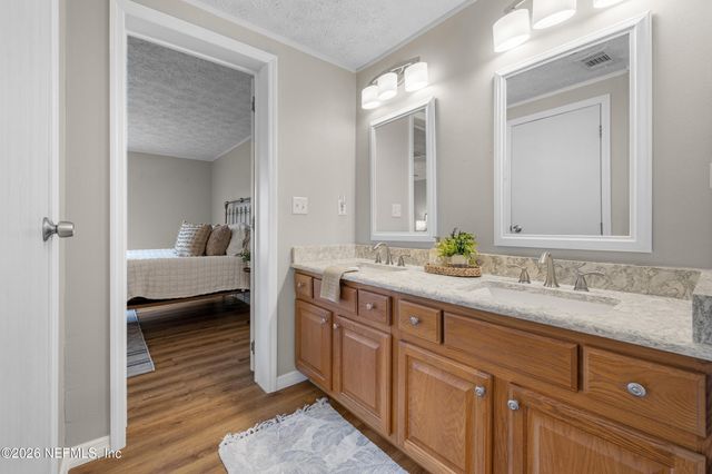 1244 JONES Road, Jacksonville, FL 32220