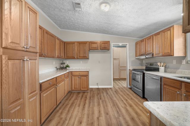 1244 JONES Road, Jacksonville, FL 32220