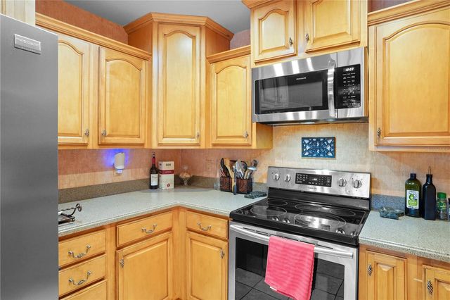 302 NEEDLES TRAIL, Longwood, FL 32779