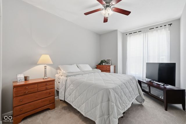 2337 Colfax Lane, Indianapolis, IN 46260