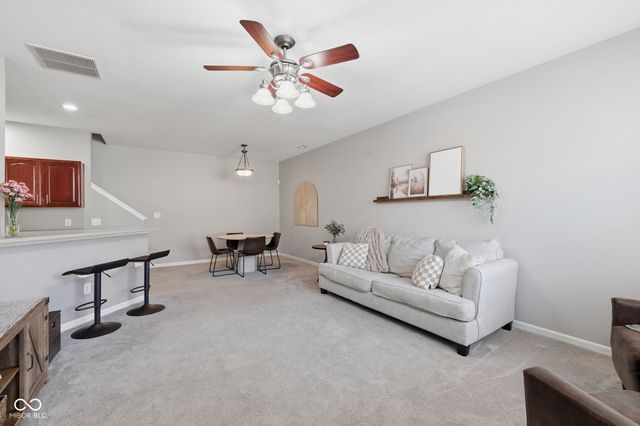 2337 Colfax Lane, Indianapolis, IN 46260