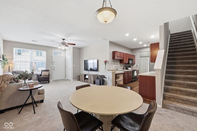 2337 Colfax Lane, Indianapolis, IN 46260