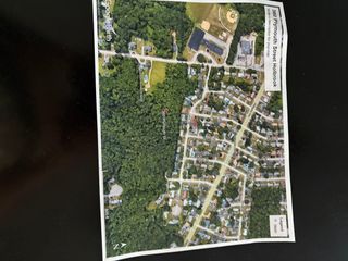 360 Plymouth St, Holbrook, MA 02343