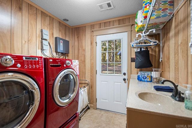 6715 ROBERTS Road, Alexander, AR 72002