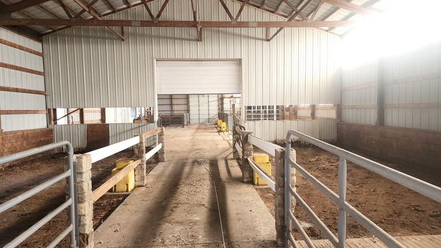 6079 Manchester Road, Poplar Grove, IL 61065