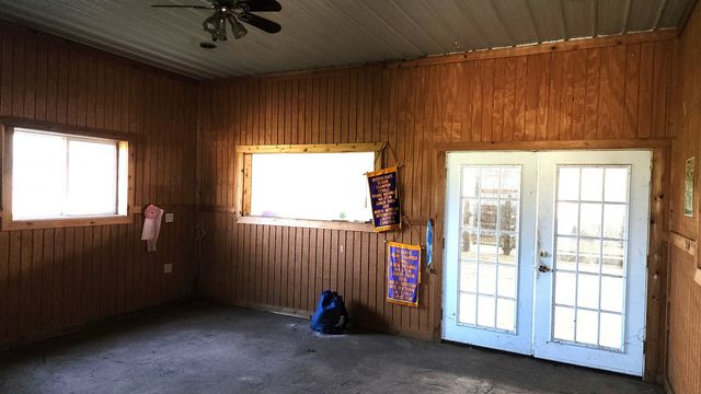 6079 Manchester Road, Poplar Grove, IL 61065
