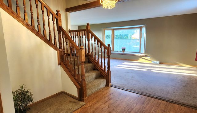 6079 Manchester Road, Poplar Grove, IL 61065