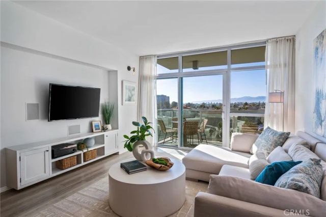 13700 Marina Pointe 611, Marina Del Rey, CA 90292