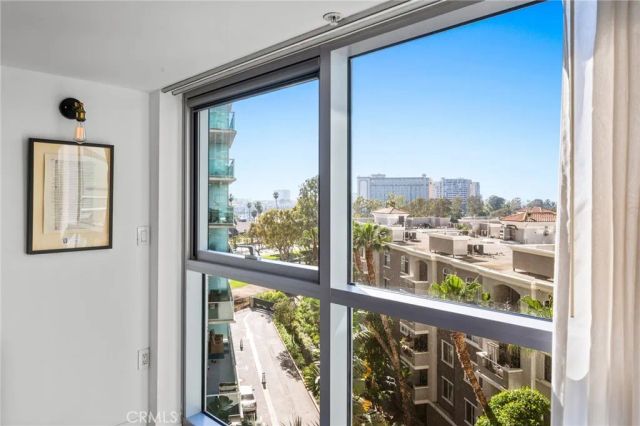 13700 Marina Pointe 611, Marina Del Rey, CA 90292