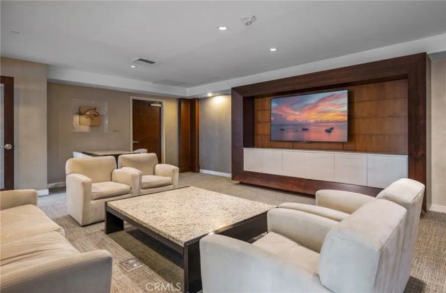 13700 Marina Pointe 611, Marina Del Rey, CA 90292