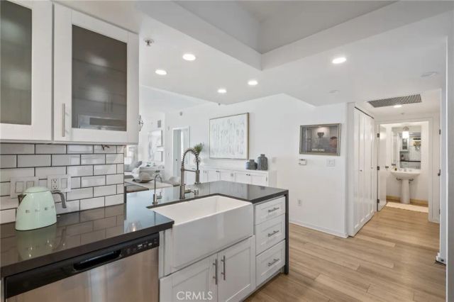 13700 Marina Pointe 611, Marina Del Rey, CA 90292