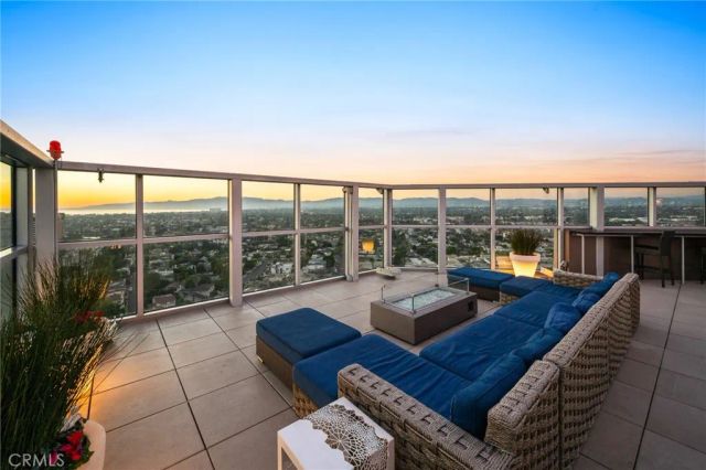 13700 Marina Pointe 611, Marina Del Rey, CA 90292