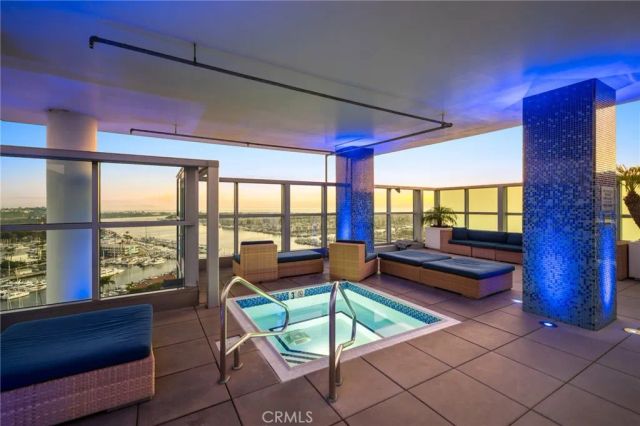 13700 Marina Pointe 611, Marina Del Rey, CA 90292