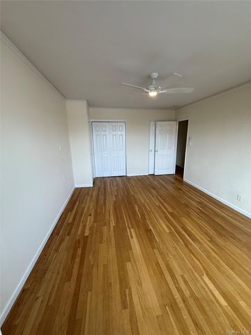 120 Hartsdale E Avenue 7F, Hartsdale, NY 10530