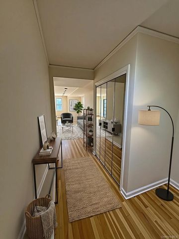 120 Hartsdale E Avenue 7F, Hartsdale, NY 10530