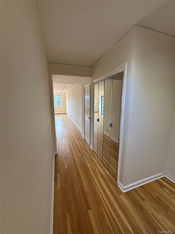 120 Hartsdale E Avenue 7F, Hartsdale, NY 10530