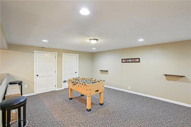 7844 W 118th Terrace, Overland Park, KS 66210