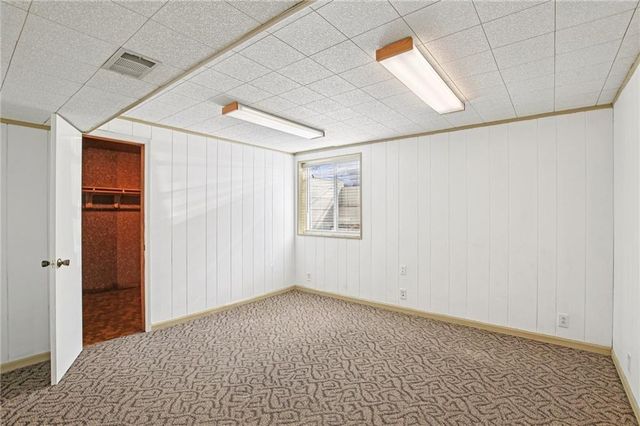 7844 W 118th Terrace, Overland Park, KS 66210