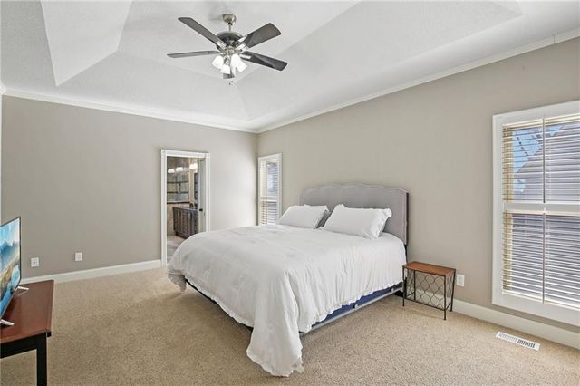 7844 W 118th Terrace, Overland Park, KS 66210