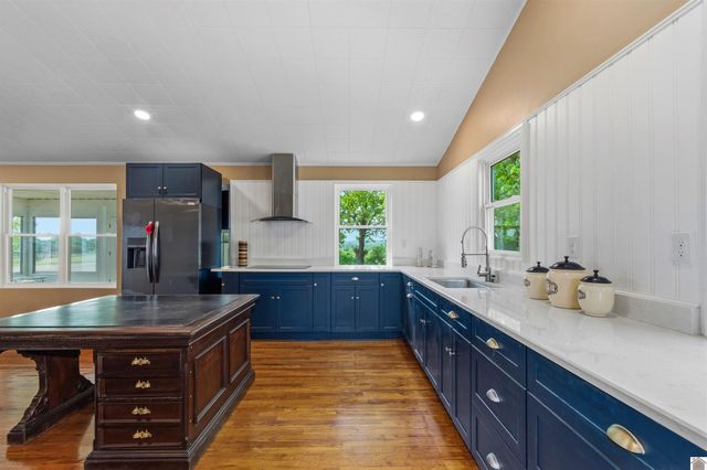1300 State Route 1901, Marion, KY 42064