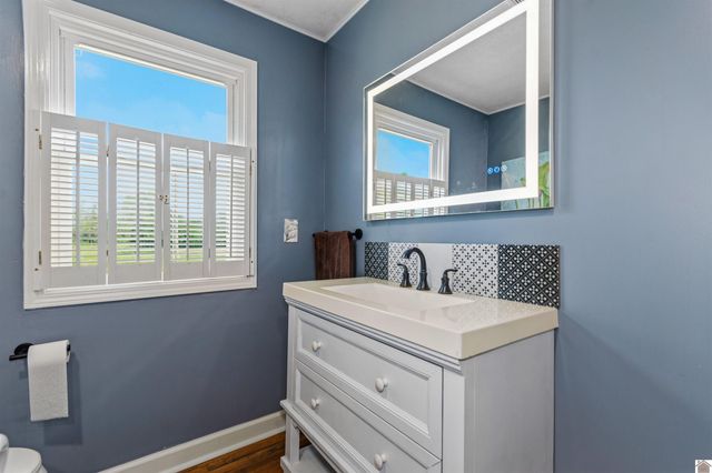 1300 State Route 1901, Marion, KY 42064