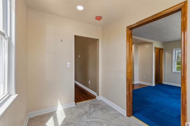 1300 State Route 1901, Marion, KY 42064