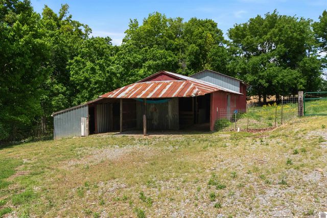 1300 State Route 1901, Marion, KY 42064