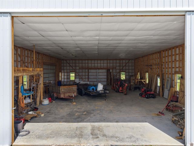 1300 State Route 1901, Marion, KY 42064