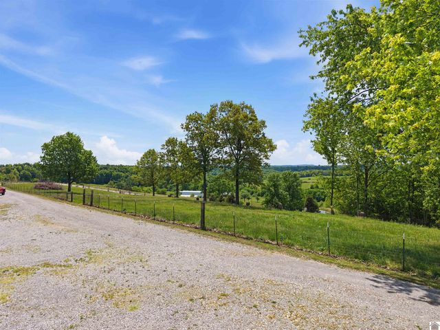 1300 State Route 1901, Marion, KY 42064
