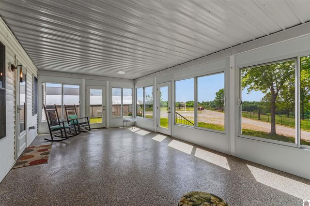 1300 State Route 1901, Marion, KY 42064