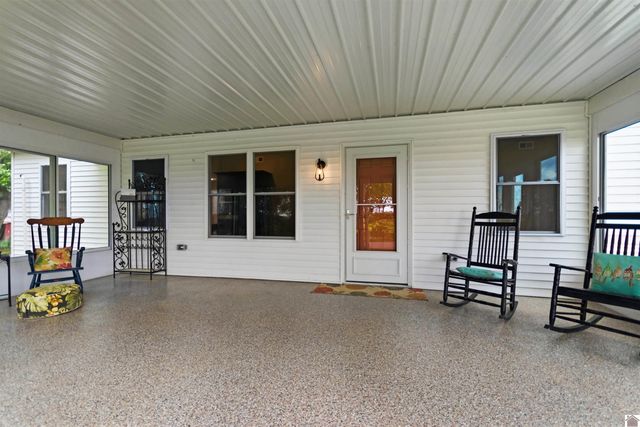 1300 State Route 1901, Marion, KY 42064