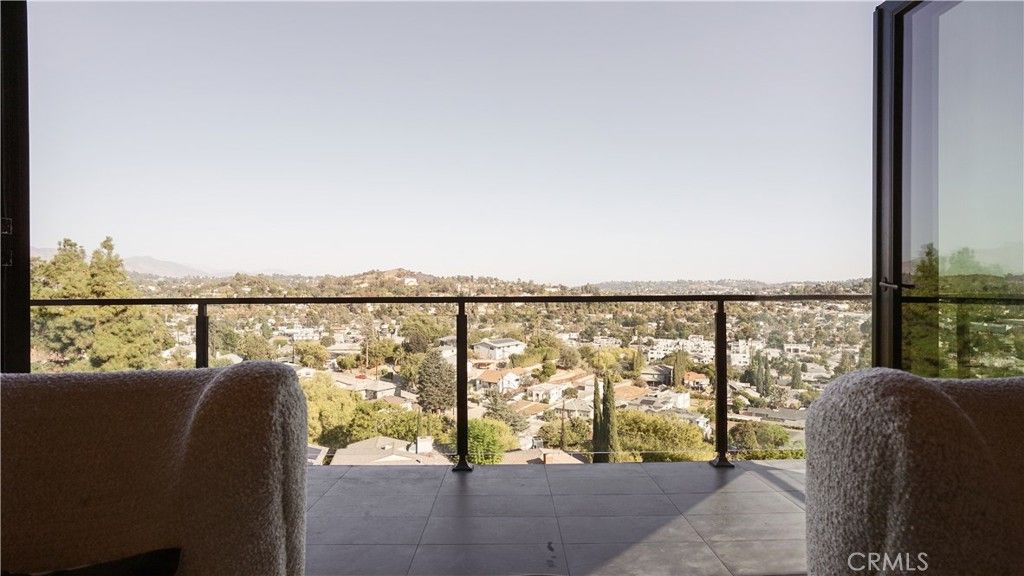 2536 Medlow, Los Angeles, CA 90041