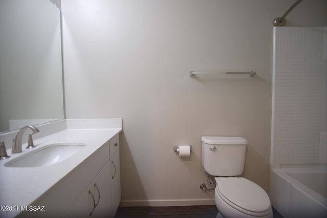 932 E Lustrum Lane, Tucson, AZ 85719