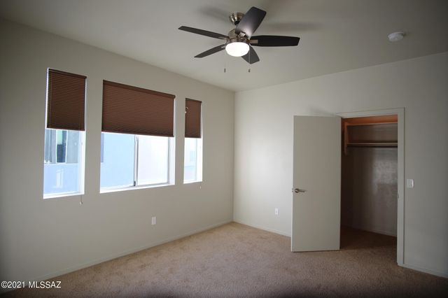 932 E Lustrum Lane, Tucson, AZ 85719