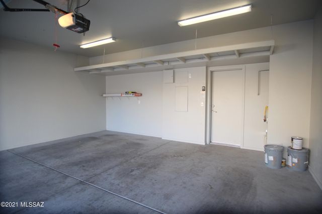 932 E Lustrum Lane, Tucson, AZ 85719