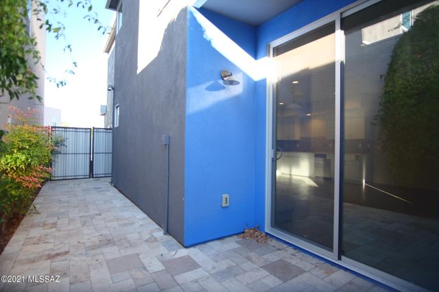 932 E Lustrum Lane, Tucson, AZ 85719