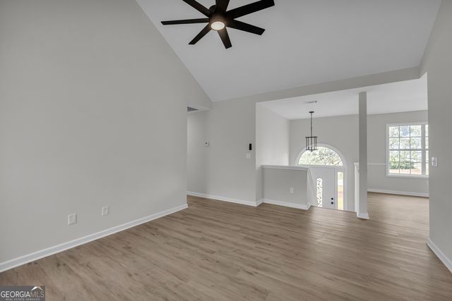 301 Jonaquil Avenue, Auburn, GA 30011