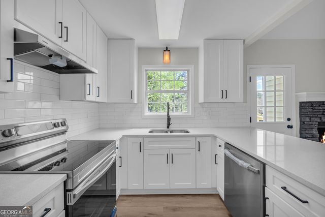 301 Jonaquil Avenue, Auburn, GA 30011