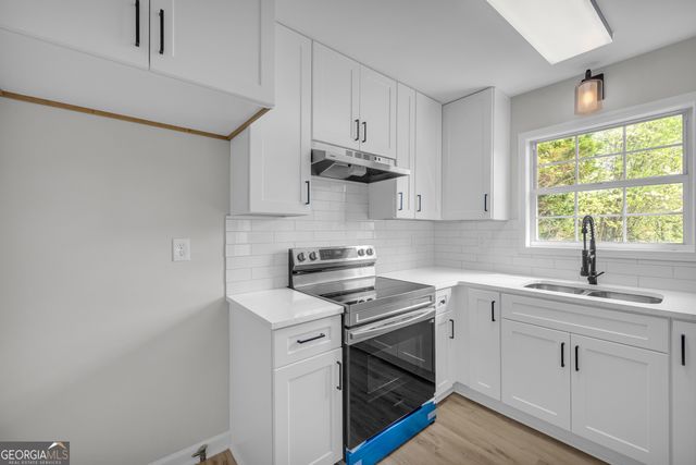 301 Jonaquil Avenue, Auburn, GA 30011