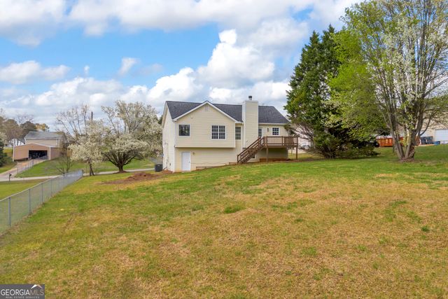 301 Jonaquil Avenue, Auburn, GA 30011