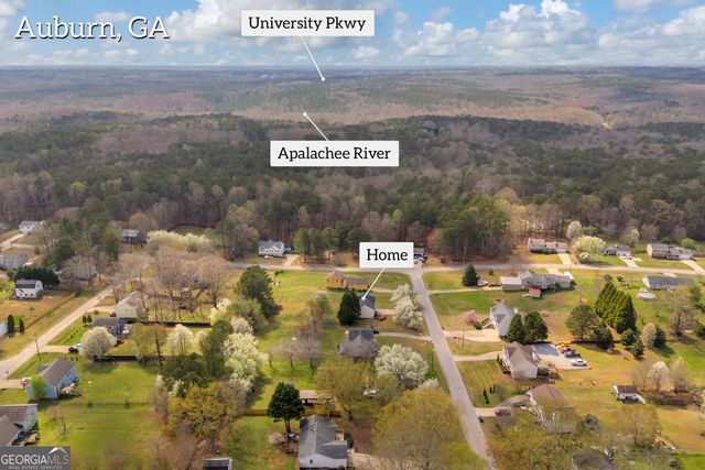 301 Jonaquil Avenue, Auburn, GA 30011