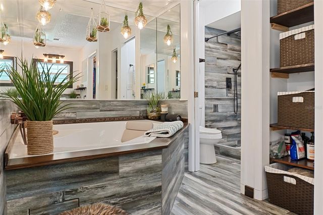 7303 MANATEE STREET, Sarasota, FL 34243